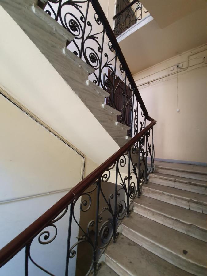Central Apartments Odessa Eksteriør billede