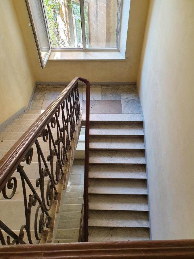 Central Apartments Odessa Eksteriør billede